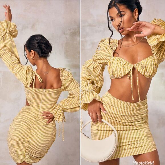 Prettylittlething Chartreuse Gingham Cut Out Ruched Bodycon Puff Sleeve Dress - Picture 2 of 8